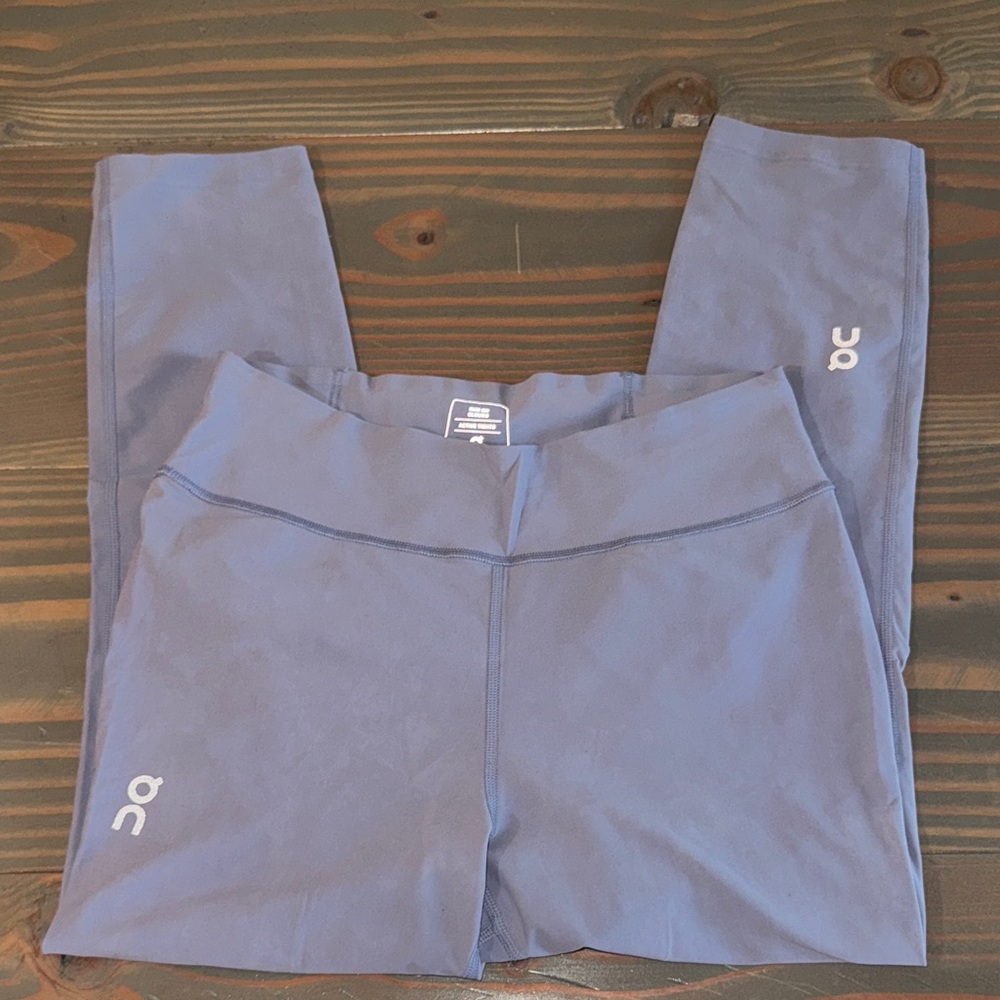 ON Lavender Running Leggings